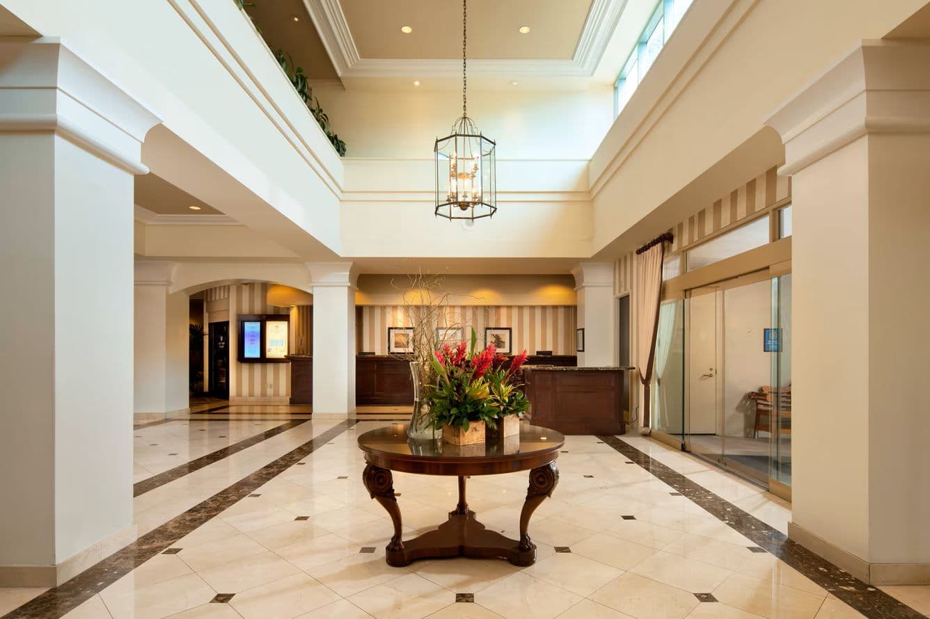 Sheraton Fairplex La 25 Lobby View
